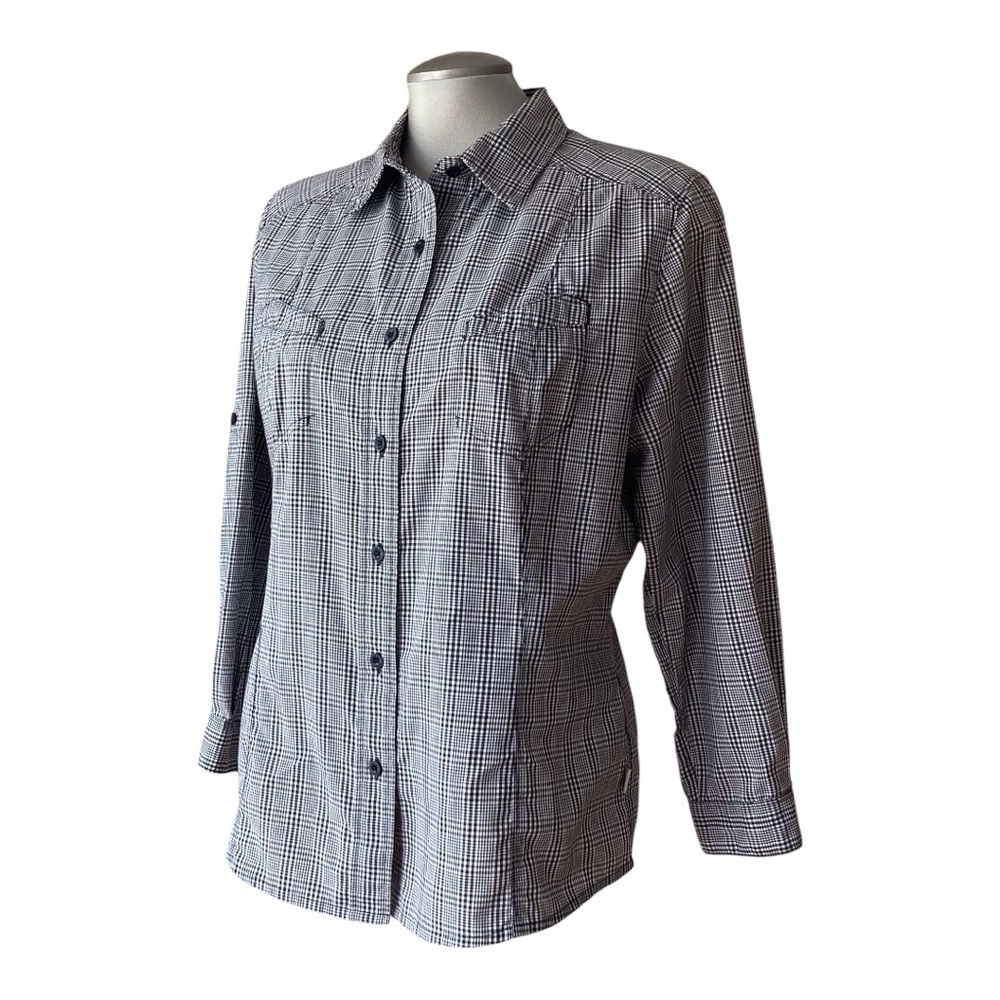 THE NORTH FACE Women’s Button Up Shirt Black and white plaid